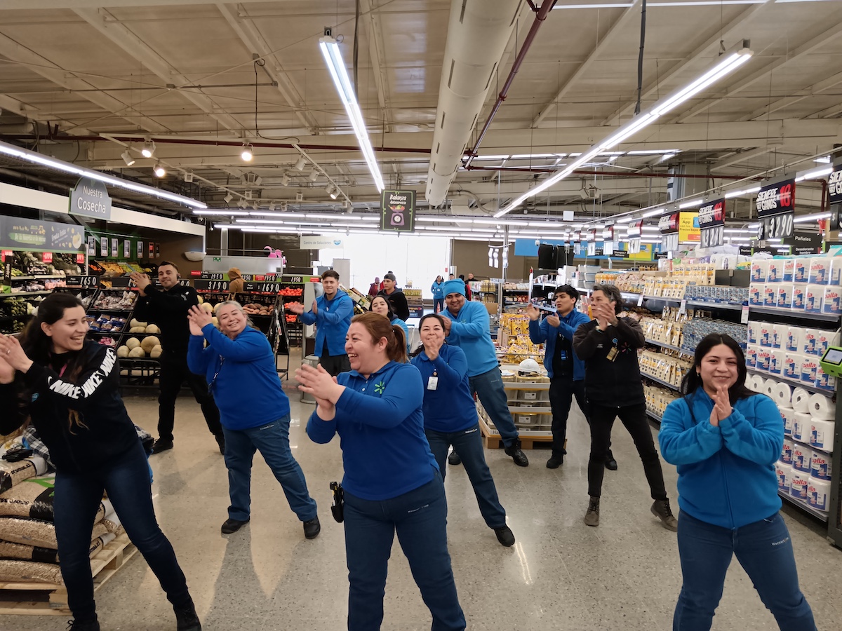 Local 195 Puerto Montt.jpg